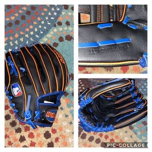 Youth baseball glove